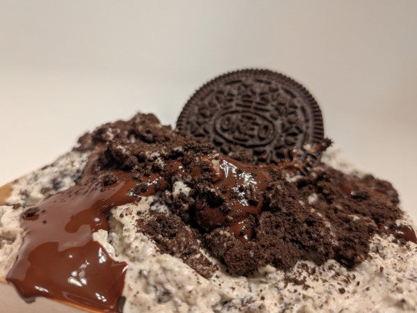 Speedway Cookies and Cream Cake Slice